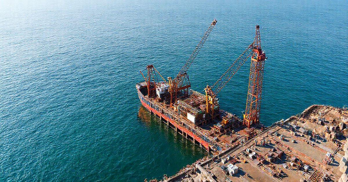 Obras marítimas e suas contribuições para o desenvolvimento costeiro Obras marítimas e suas contribuições para o desenvolvimento costeiro